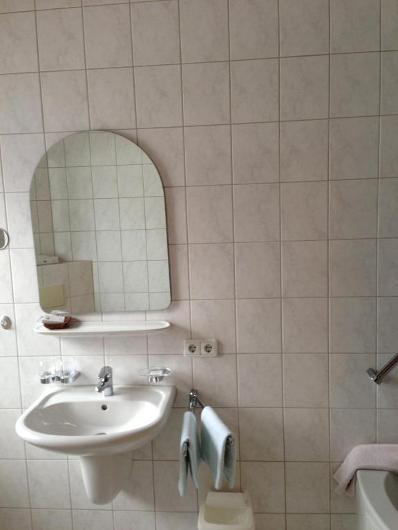 Gaestehaus Maria Garmisch-Partenkirchen Habitación foto